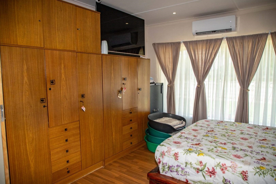 4 Bedroom Property for Sale in Deneysville Free State